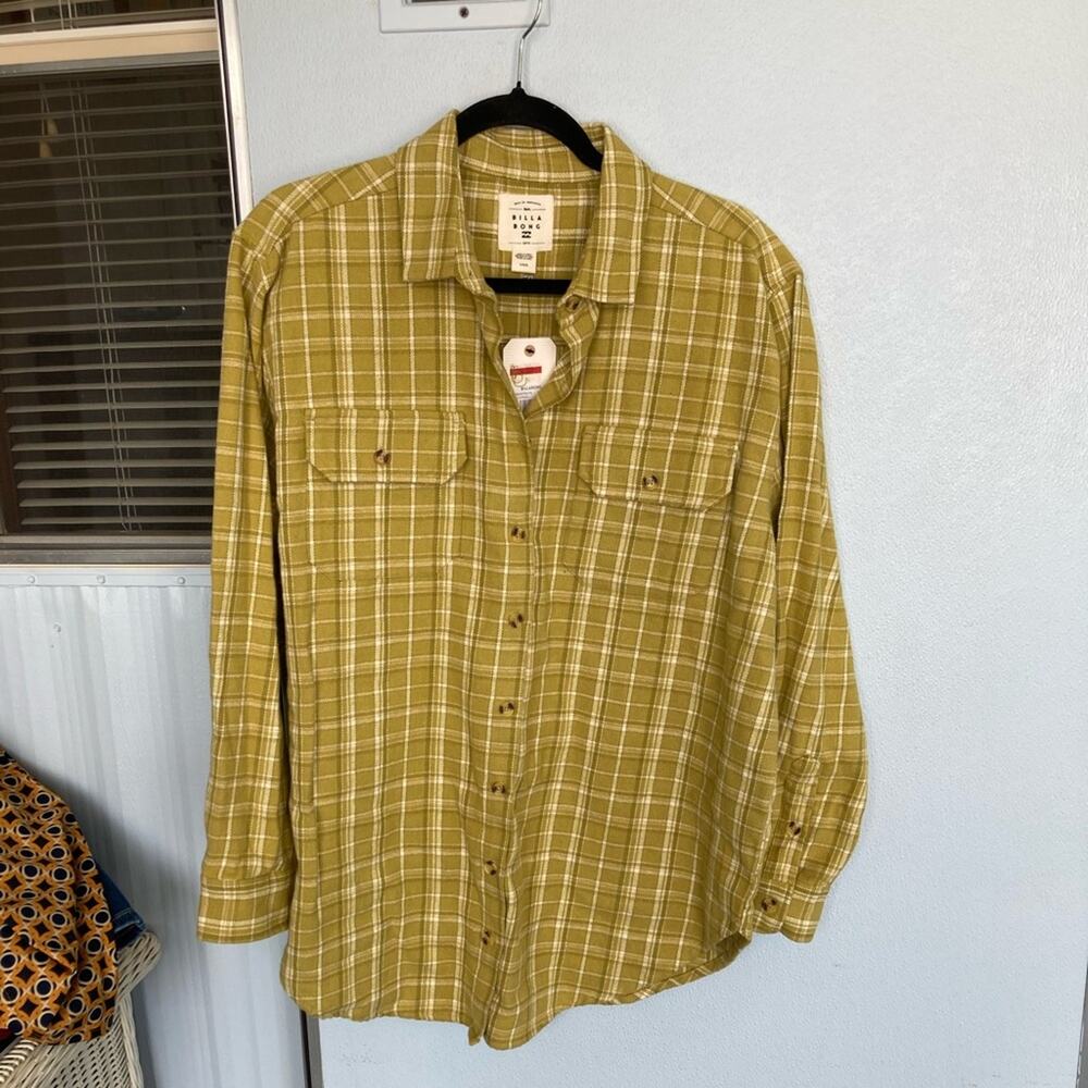 New Billabong Button Down Shirt Plaid Flannel Women's Large